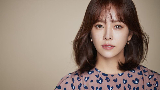 Cuộc chiến các chị đại màn ảnh Hàn 2018: Ai được tung hô rầm rộ, ai bị chê mờ nhạt không xứng đáng?