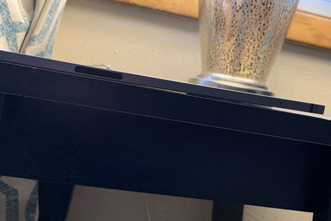 Người dùng bức xúc khi Apple chối bỏ trách nhiệm iPad Pro 2018 bị uốn cong