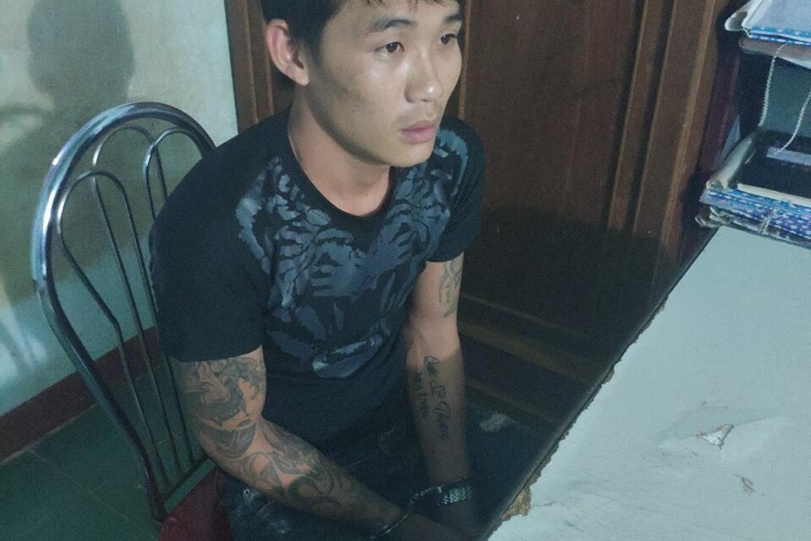 Đâm nhau chết người chỉ vì... kẻ đòi tắm sông, kẻ can ngăn