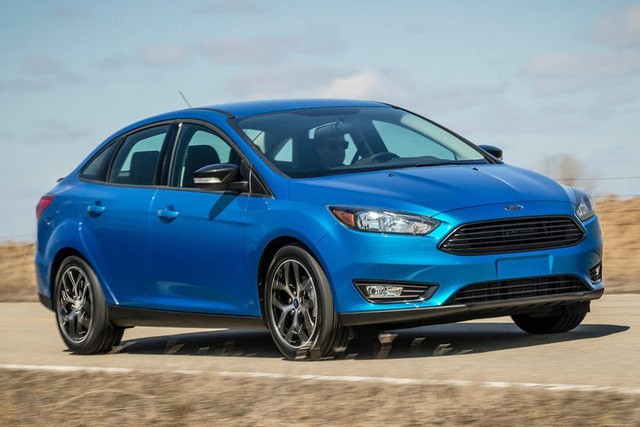 Không chỉ Việt Nam, cả thế giới cũng đang cuồng xe sedan của Nhật Bản