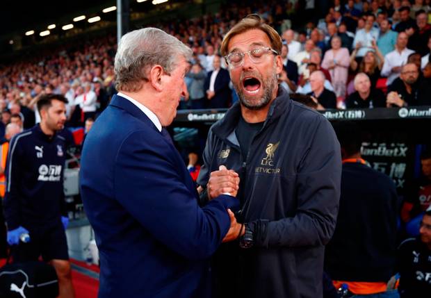 Người cũ tin rằng Liverpool sẽ trượt ngã trong cuộc đua đến ngôi vô địch