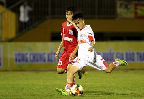 Tuyển thủ Việt Nam Phan Thanh Hậu: Tan ác mộng ‘tài năng trẻ thế giới’