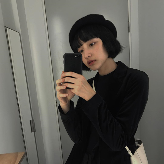 Từ 9X học thiết kế trở thành nữ diễn viên nổi tiếng Hong Kong