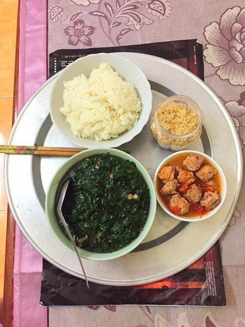 Khoe mâm cơm cữ mỗi ngày một kiểu, mẹ 2 con khiến hội chị em ghen tị phát cuồng vì..chồng nhà người ta