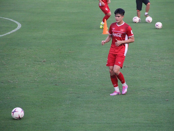 CỰC NÓNG: Đình Trọng được HLV Park Hang-seo cân nhắc gọi tập trung trở lại để tham dự Asian Cup 2019