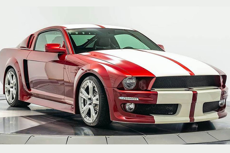 Siêu xe Lamborghini Gallardo biến hình Ford Mustang kịch độc