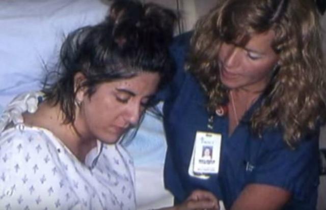 Rút ống thở để vợ ra đi thanh thản, 5 giờ sau chồng ngỡ ngàng với cảnh tượng trước mắt