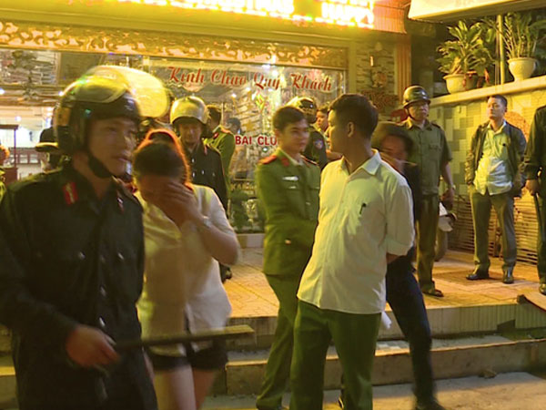 Vụ sếp ngân hàng cùng nữ giáo viên phê ma tuý: Các đối tượng đã nuốt 17,5 viên ma túy