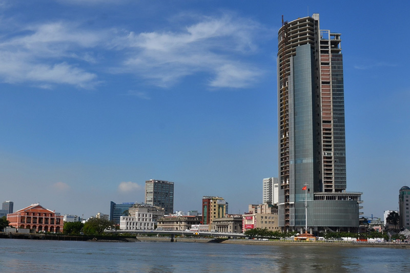 Ngân hàng hồ hởi bán nợ xấu, đất vàng nghìn tỷ vẫn ế như... chợ chiều