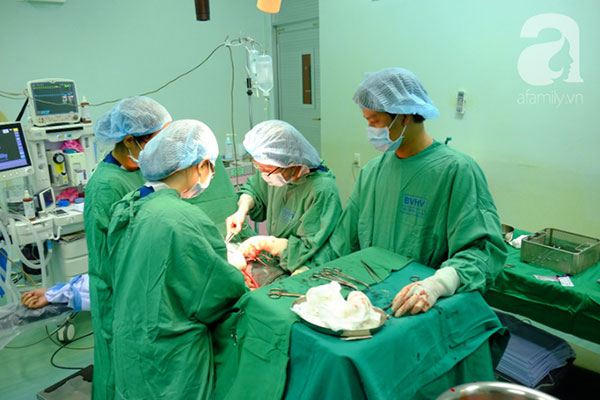 Những ca toát mồ hôi lúc lâm bồn trong năm 2018: Người lâm nguy vì máu hiếm, người suýt mất khả năng làm mẹ