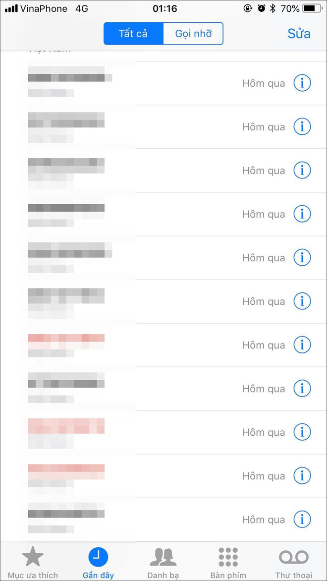 Clip xe phân khối lớn chặn đầu xe chở người đi cấp cứu gây bức xúc, một thanh niên lên tiếng sau khi nhận hàng trăm tin nhắn và cuộc gọi dọa đánh