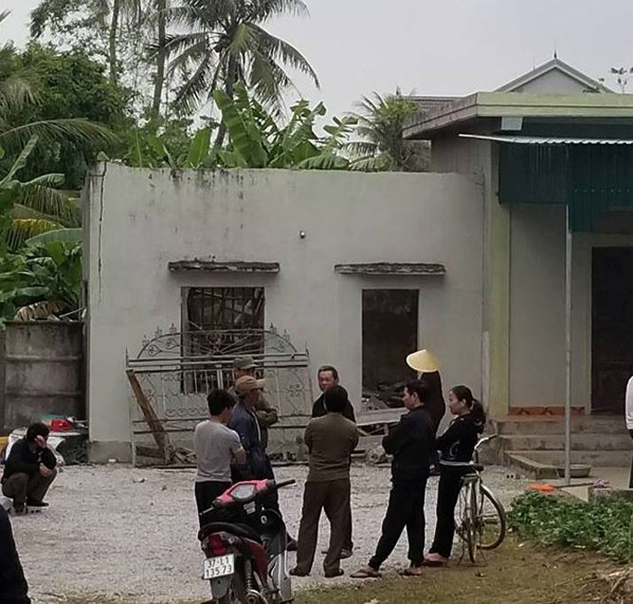 Nghệ An: Nam thanh niên tử vong sau tiếng nổ lớn