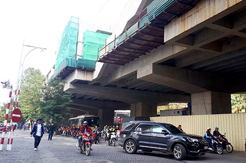 Sắp lắp đặt 3.200 tấn ray cho tuyến metro Nhổn - ga Hà Nội