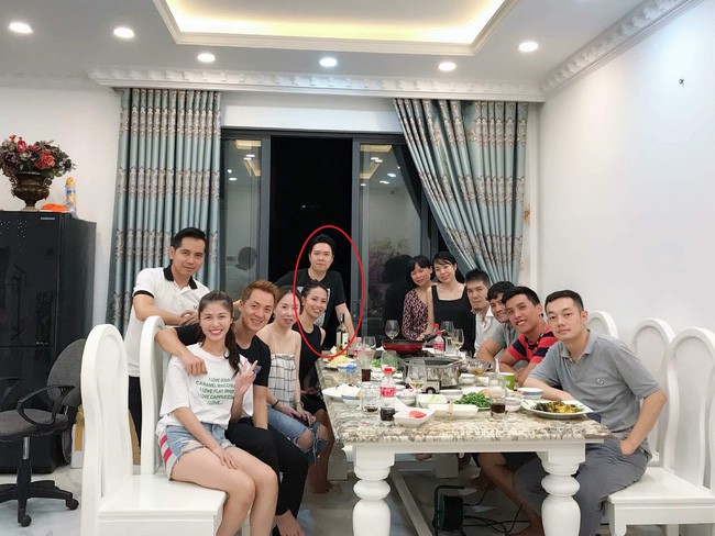 Ca sĩ Lê Hiếu sẽ tổ chức đám cưới với bạn gái vào ngày 14/1