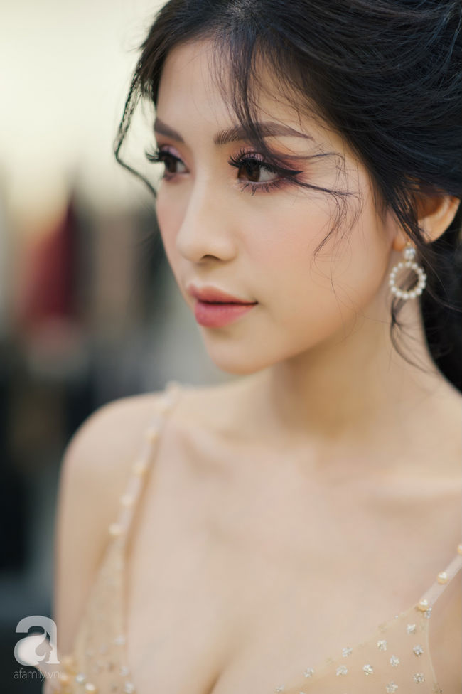 Hà Quy - cô chủ xinh đẹp của thương hiệu thời trang thiết kế 22 tuổi đã có ô tô, kiếm nửa tỷ/tháng