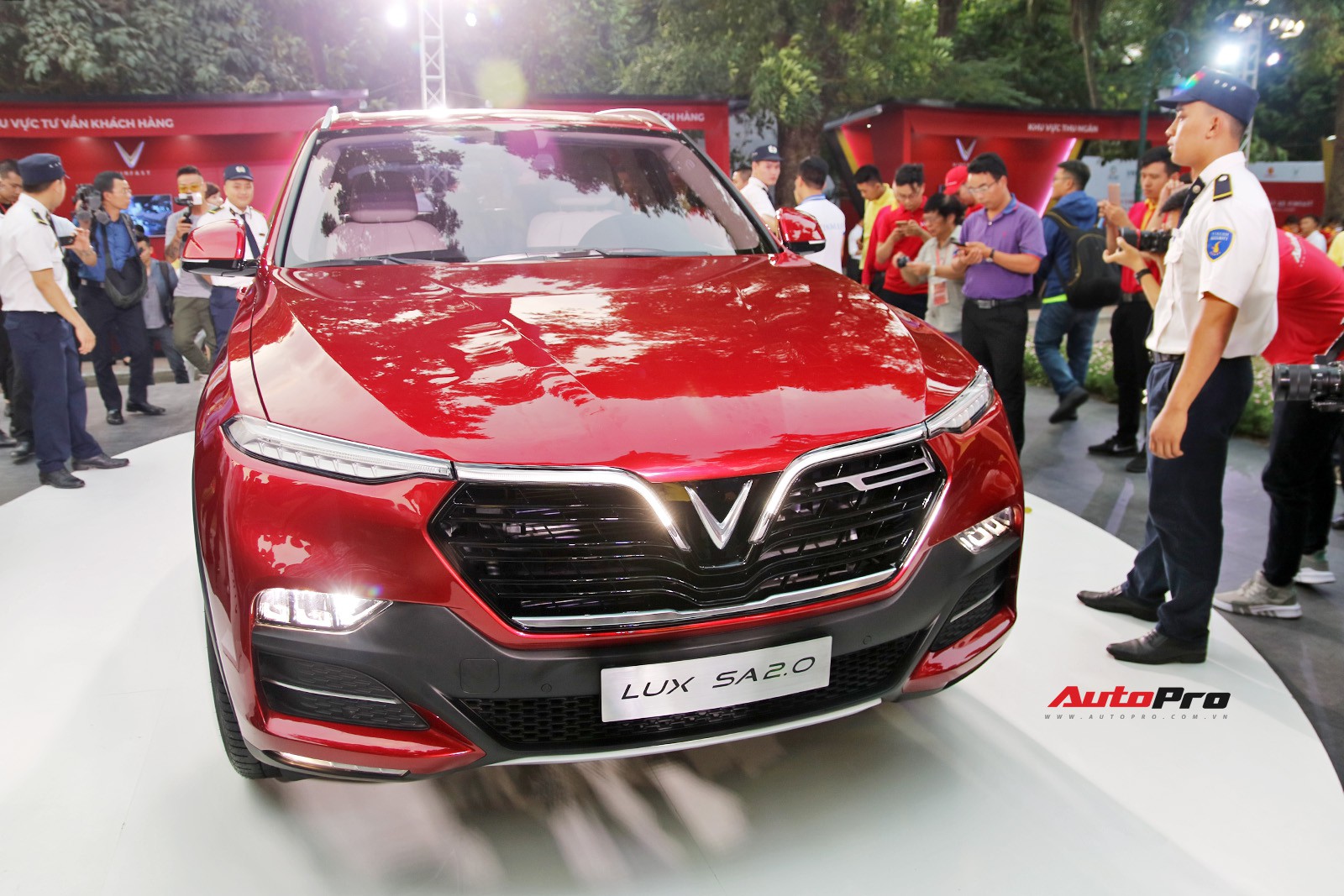 Xe VinFast sắp tăng giá 3 lần liên tiếp: Giá SUV cao nhất từ 2 tỷ đồng