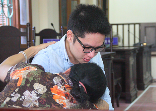 Du học sinh cướp tiền ở Hà Tĩnh được giảm án tù