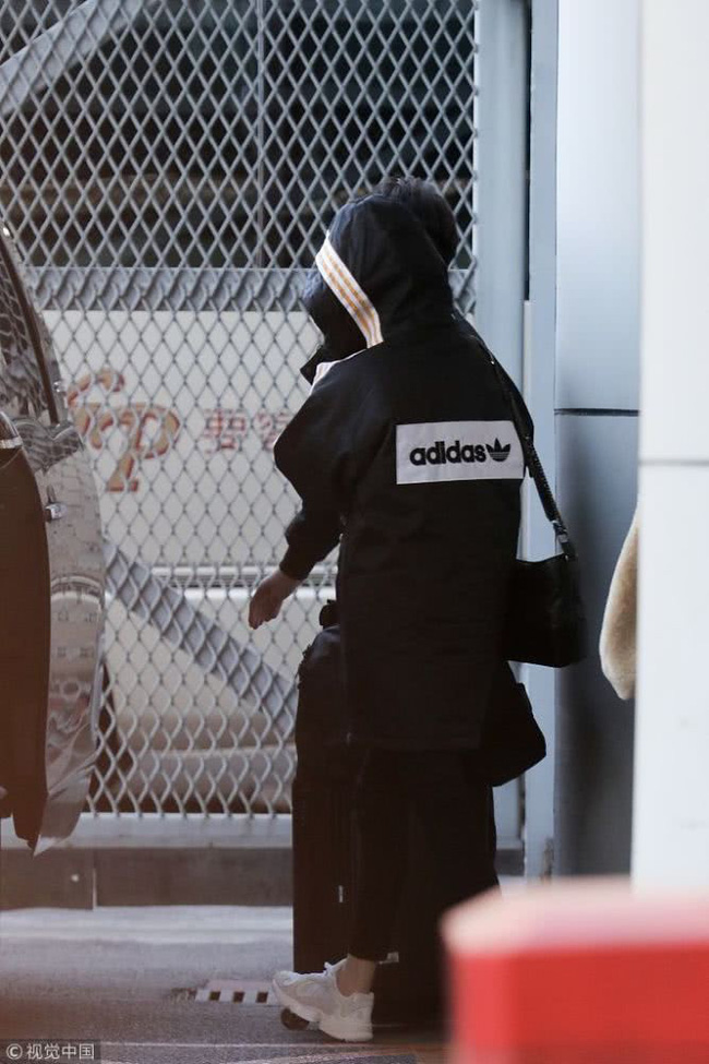 Lần đầu xuất hiện sau tuyên bố ly hôn Dương Mịch đã làm điều lạ lùng này