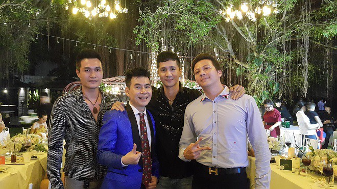 Đám cưới Trương Nam Thành ở Sài Gòn: Cô dâu chú rể không chụp ảnh chung, nhiều điều cấm