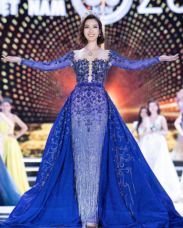 Mỹ nhân Việt và những bộ cánh dạ hội đẹp nhất năm 2018