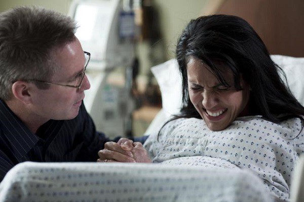 Hôn nhân không phải nấm mồ của tình yêu mà phòng sinh mới là mồ chôn tất cả