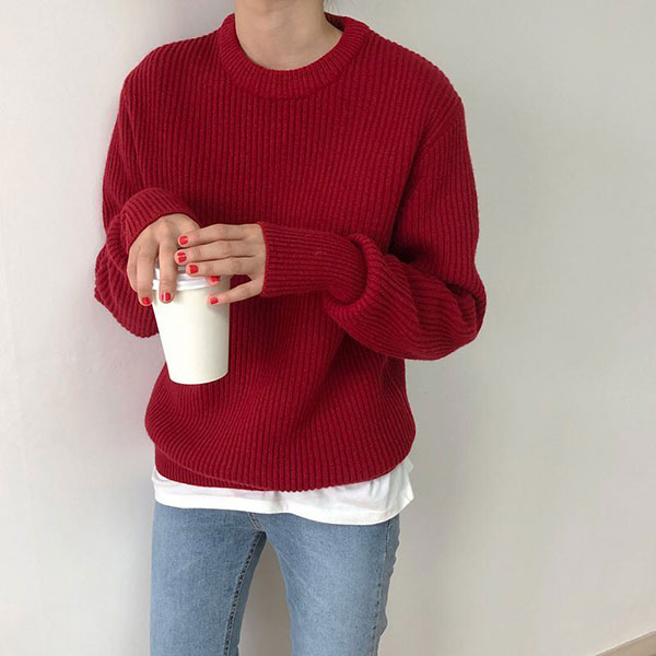 Mùa lễ hội, các nàng sẽ chẳng thể bỏ qua áo len màu mè cùng bí kíp diện vừa xinh lại nổi bần bật sau