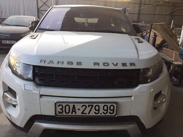 Vụ Range Rover tông nữ sinh rồi bỏ trốn: Kiên quyết không nhận quà