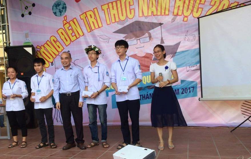 Hot boy Olympia không dùng điện thoại, ngại khi nổi tiếng trên mạng