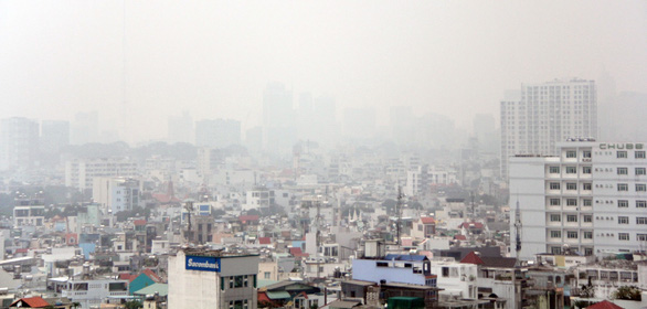 TP.HCM sáng đến trưa trời vẫn âm u, tại sao?