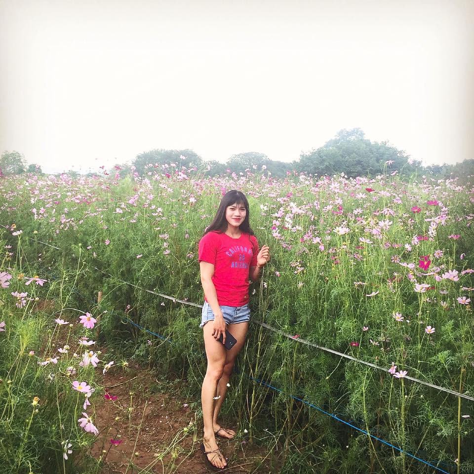 Thiếu nữ Đồng Nai sinh năm 1999 sở hữu gương mặt ngây thơ, thân hình lực sĩ nổi rần rần trên MXH