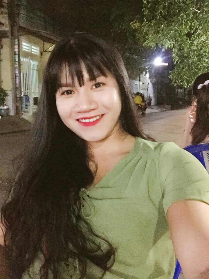 Thiếu nữ Đồng Nai sinh năm 1999 sở hữu gương mặt ngây thơ, thân hình lực sĩ nổi rần rần trên MXH