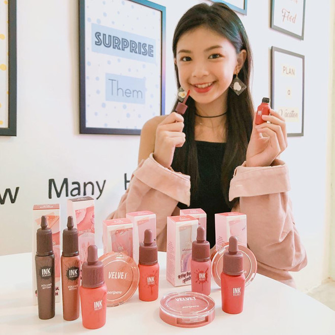 Nữ sinh Malaysia 15 tuổi đã kiếm bộn tiền, là ngôi sao trên mạng