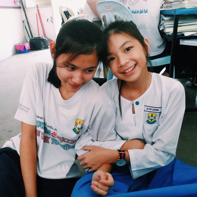 Nữ sinh Malaysia 15 tuổi đã kiếm bộn tiền, là ngôi sao trên mạng