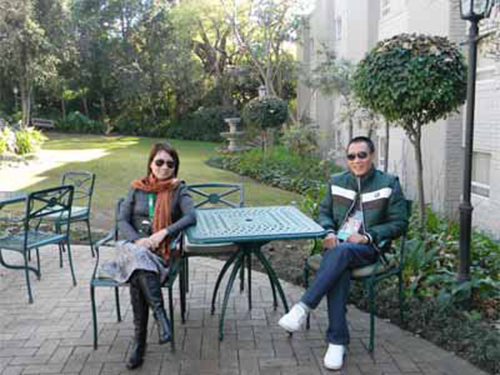 Tiết lộ hiếm hoi về người vợ bí ẩn của MC Lại Văn Sâm