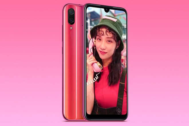 Xiaomi tung smartphone chơi game Mi Play giá siêu rẻ 3,71 triệu đồng