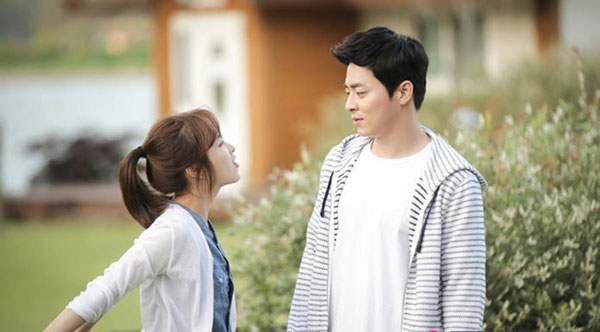 Biết em chồng đang tuổi nổi loạn nhưng nói thì chẳng ai tin, vợ trẻ đành ra tay trị ngay thói xấu