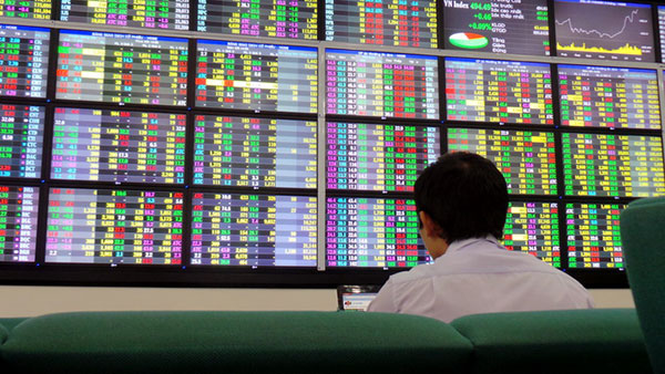 Năm sóng gió của thị trường chứng khoán