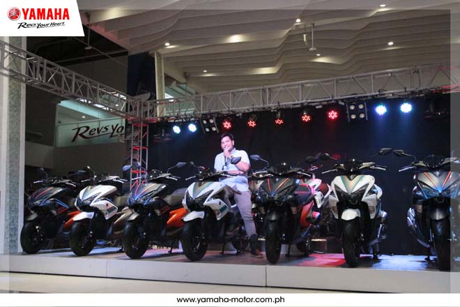 Soi đối thủ của Honda Air Blade: Phong thái nam tính, đậm chất thể thao