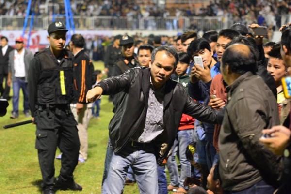 Bầu Đức: Người hùng không bằng cử nhân, viết sử bằng chữ tâm và tầm