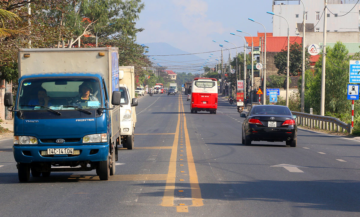 Video ảnh: Tuyến BOT 2.900 tỷ đồng chạy qua ba tỉnh phía Bắc