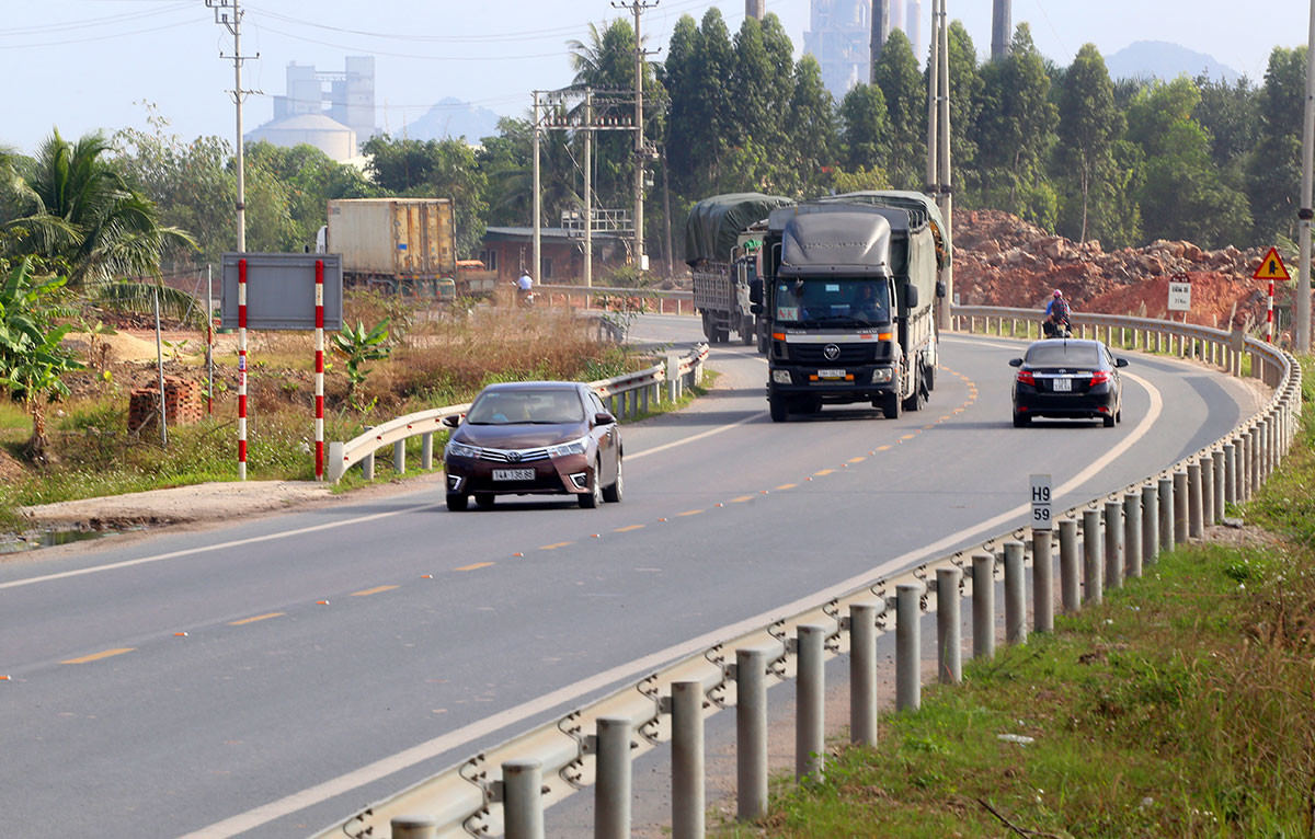 Video ảnh: Tuyến BOT 2.900 tỷ đồng chạy qua ba tỉnh phía Bắc