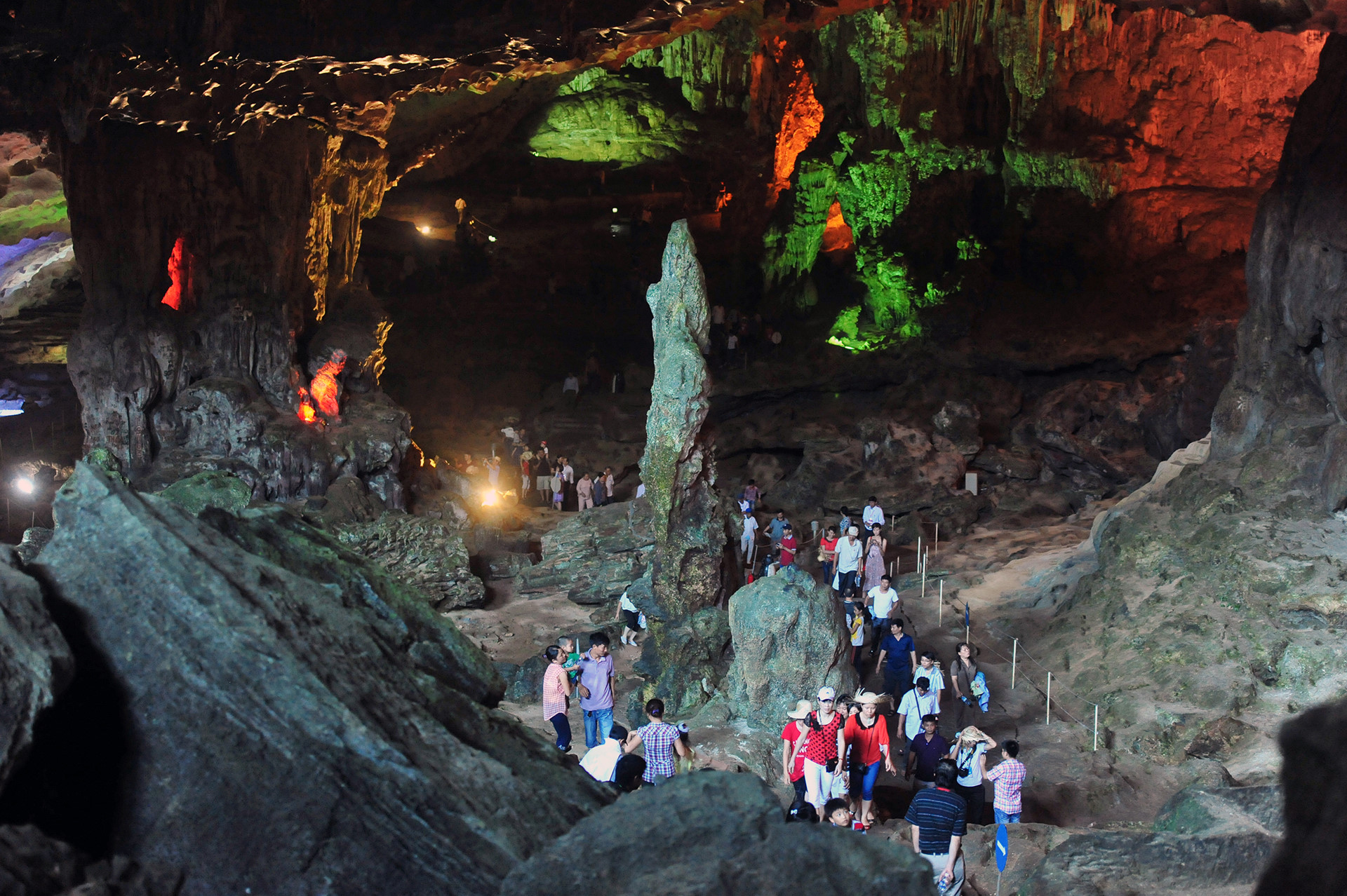 Những góc máy đẹp ngỡ ngàng về Hạ Long