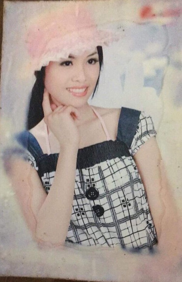 Thư Dung khoe khoang giàu có ra sao trước khi để lộ gia cảnh thực sự? Thư Dung khoe khoang giàu có ra sao trước khi để lộ gia cảnh thực sự?