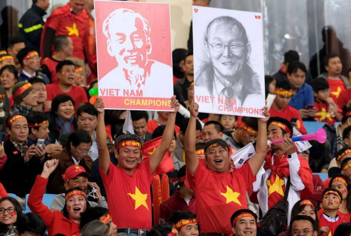 Báo châu Á: Người hâm mộ Việt Nam không thể đòi hỏi gì hơn với 3 chiến tích thần kỳ