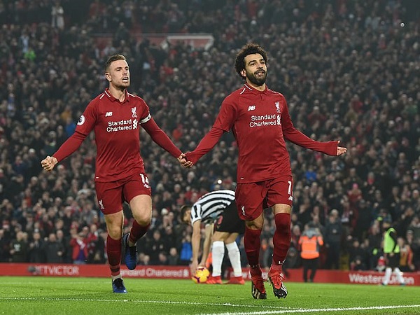 Clip: Đè bẹp Newcastle, Liverpool nới rộng khoảng cách với Man City lên 7đ