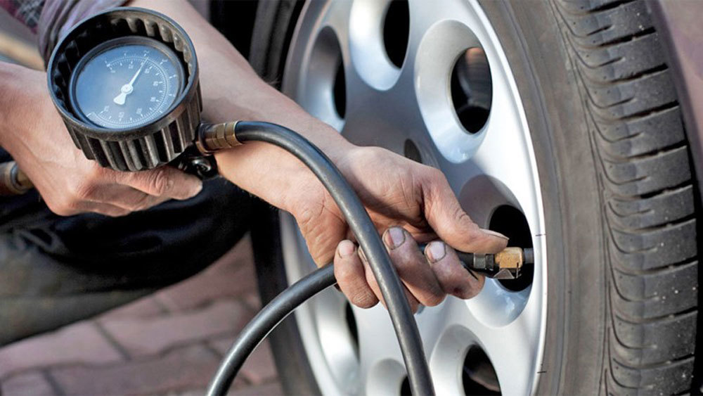 Kinh nghiệm lái xe đường dài dịp nghỉ Tết