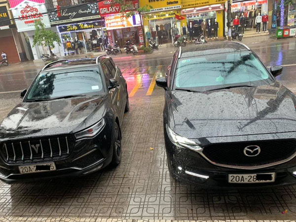 Xe Tàu nhái Land Rover tai nạn nát đầu: Nổ tranh cãi về chất lượng