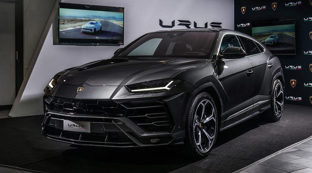 Châu Kiệt Luân được bà xã tặng siêu xe SUV Lamborghini trị giá gần 7,5 tỷ đồng nhân dịp sinh nhật