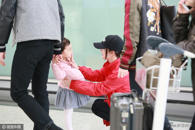 3 năm, gần 2000 ngày nhưng Dương Mịch chỉ về thăm con gái đúng 37 ngày?