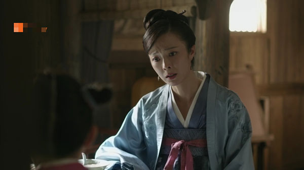 Quên Nhĩ Tình đi, vai phản diện ác đê tiện nhất năm đã thuộc về cô gái này của Minh Lan Truyện!